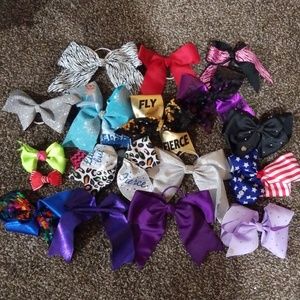 Mix of Jojo bow, cheer bows, plain bows